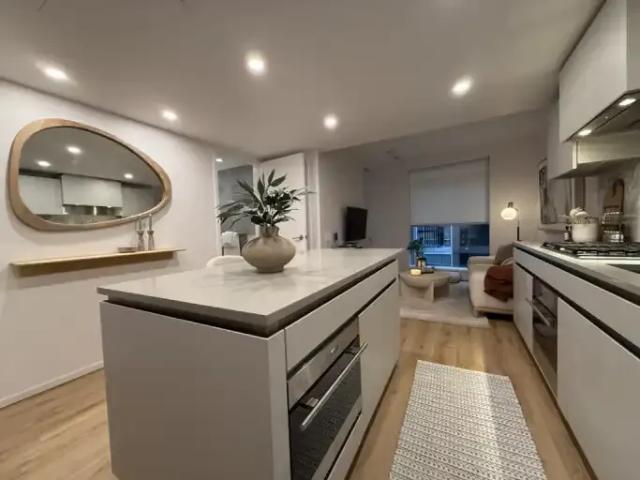 1 Bedroom Condo Vancouver BC 98956214