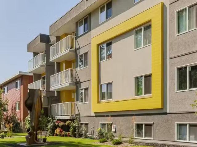 1 Bedroom Carnegie Court