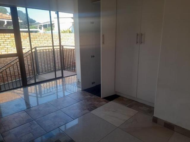 1 Bedroom Cluster in Bluff