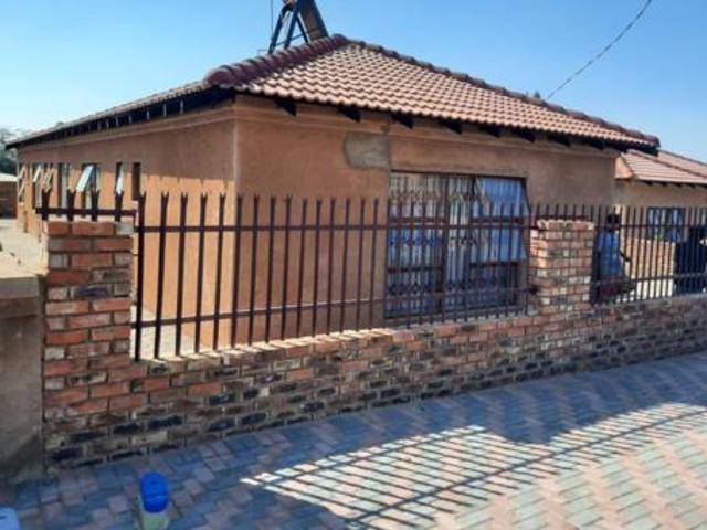 1 Bedroom Cluster in Ga Rankuwa
