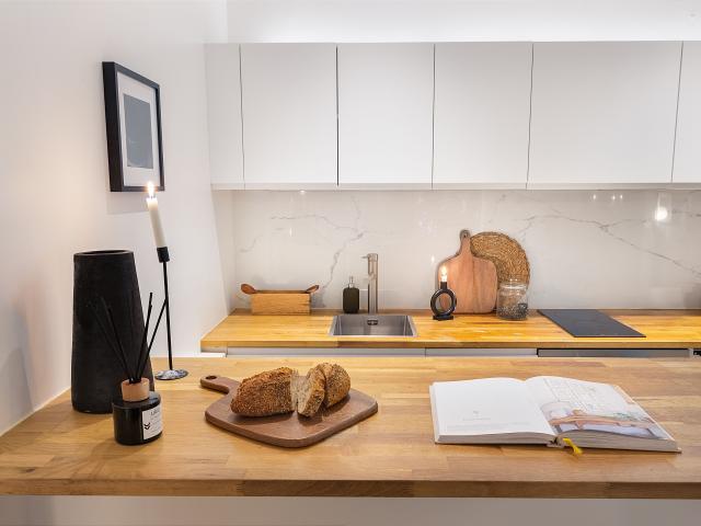 1 bedroom and terrace in Invalides
