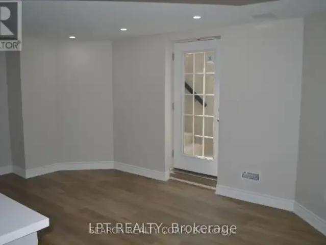1 Bedroom Apartment Milton ON 102468427