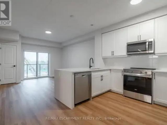 1 Bedroom Apartment Milton ON 102518879