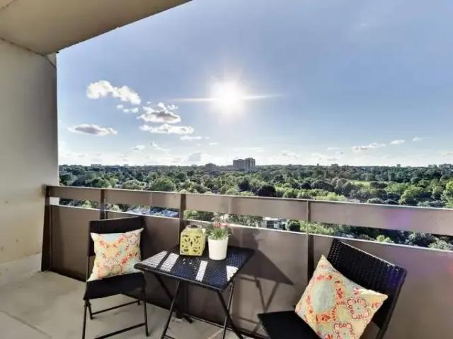 1 Bedroom Apartment Mississauga ON 103694437