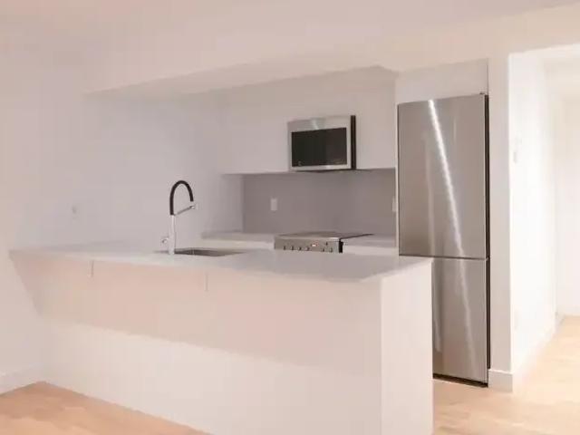 1 Bedroom Apartment Montreal QC 103090540