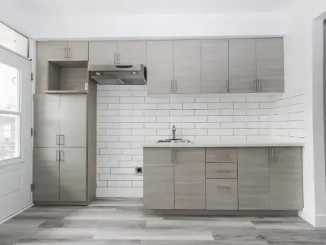 1 Bedroom Apartment Montreal QC 104470617
