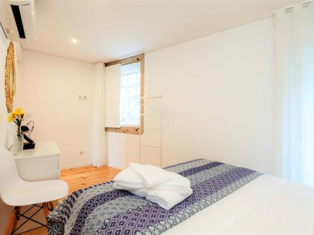 1 Bedroom apartment near São Bento metro station