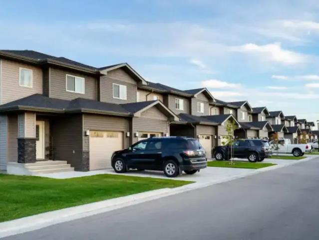 1 Bedroom Apartment Niverville MB 103337689