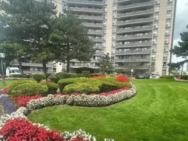 1 Bedroom Apartment North York ON 104361943