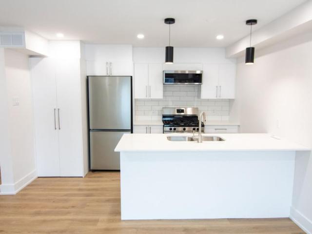 1 Bedroom Apartment Ottawa ON 98315179