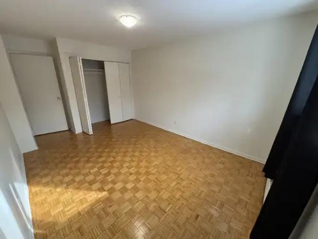 1 Bedroom Apartment Ottawa ON 102845667