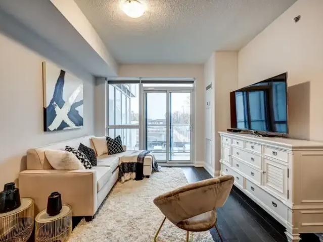 1 Bedroom Apartment Oakville ON 104401481