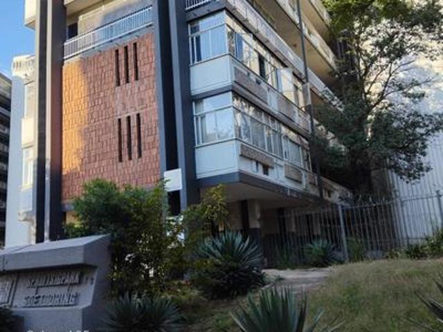 1 bedroom apartment on the market un.