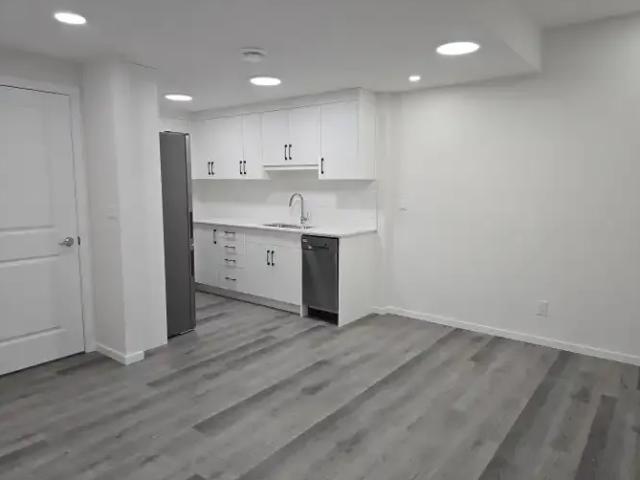 1 Bedroom Apartment Airdrie AB 104181792