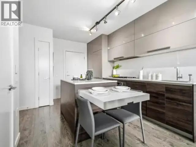 1 Bedroom Apartment Burnaby BC 104142752