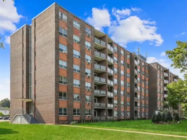 1 Bedroom Apartment Burlington ON 100210925
