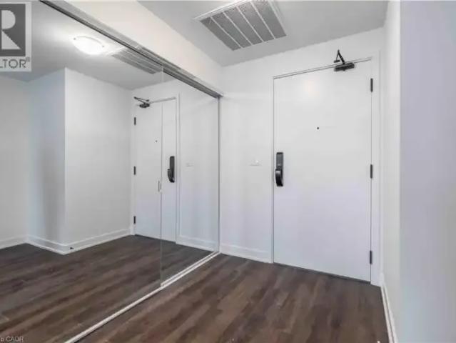 1 Bedroom Apartment Burlington ON LS101948445