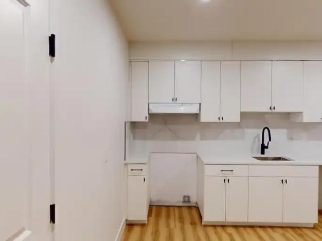 1 Bedroom Apartment Beaumont AB 102846548