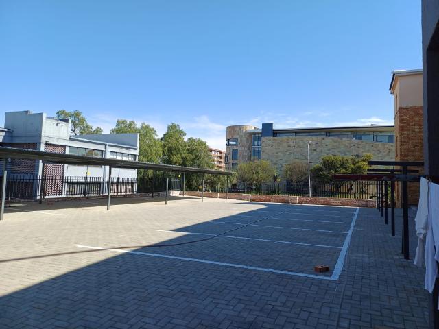 1 Bedroom Apartment Block To Let in Westdene