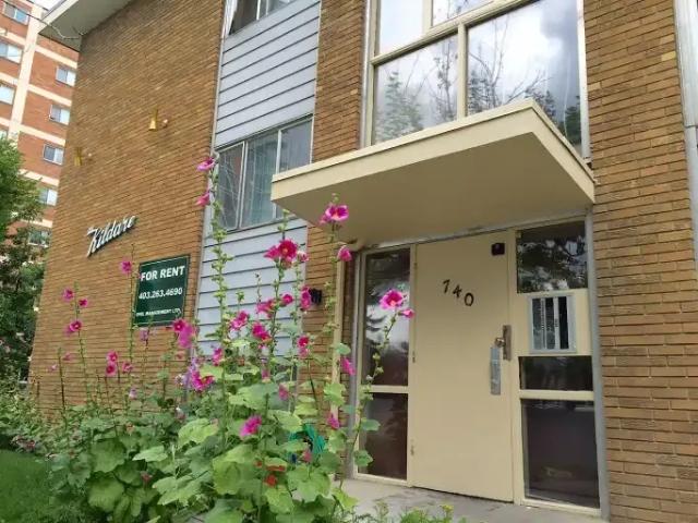 1 Bedroom Apartment Calgary AB 104178990