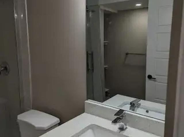1 Bedroom Apartment Calgary AB 104179271