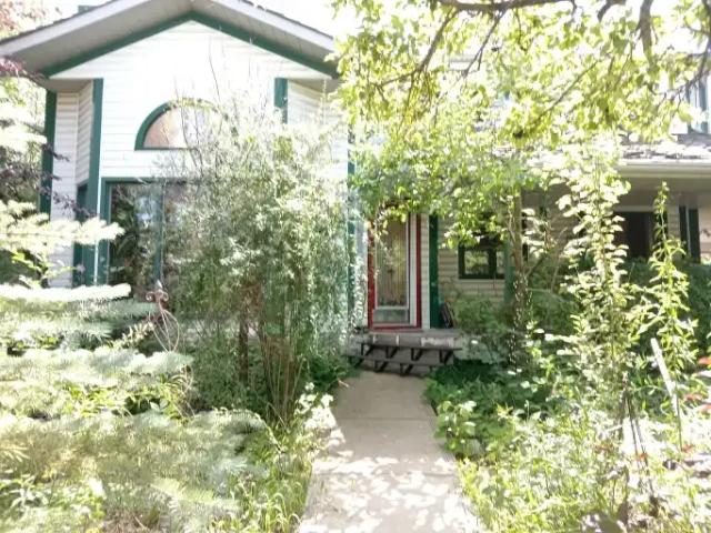 1 Bedroom Apartment Calgary AB 104179553