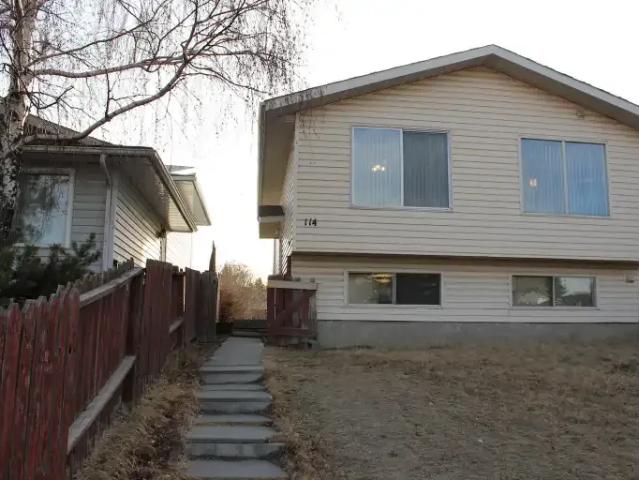 1 Bedroom Apartment Calgary AB 104179574