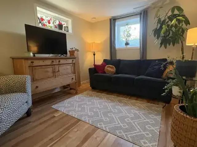 1 Bedroom Apartment Calgary AB 104179754