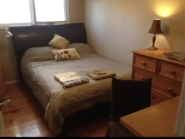1 Bedroom Apartment Calgary AB 104179819