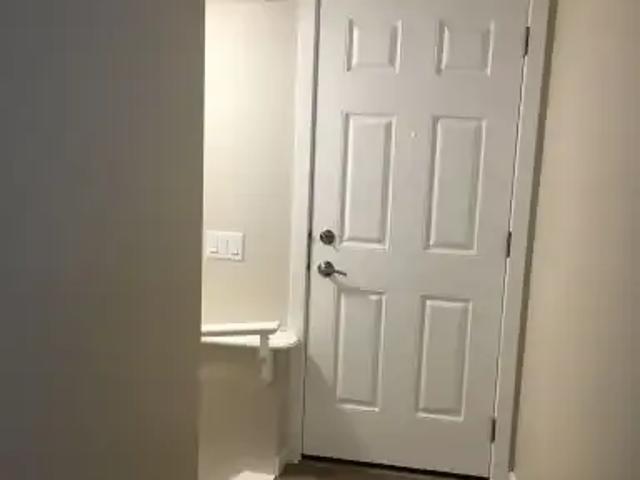1 Bedroom Apartment Calgary AB 104179977