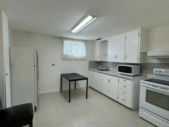 1 Bedroom Apartment Calgary AB 104180433