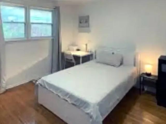 1 Bedroom Apartment Calgary AB 104180861