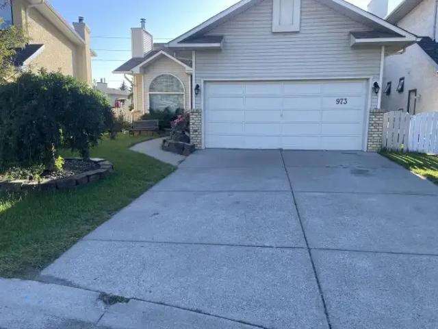 1 Bedroom Apartment Calgary AB 104180875