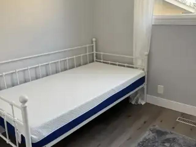 1 Bedroom Apartment Calgary AB 104181229
