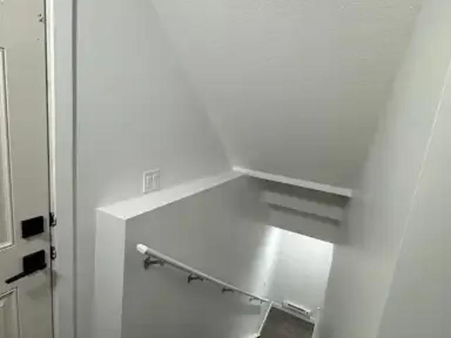 1 Bedroom Apartment Calgary AB 104181220