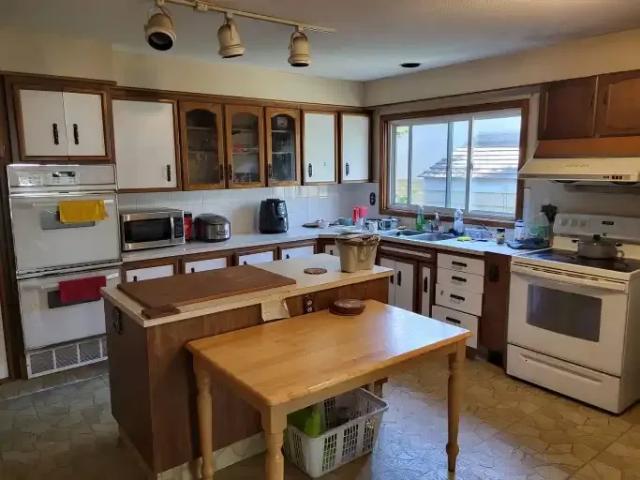 1 Bedroom Apartment Calgary AB 104181580