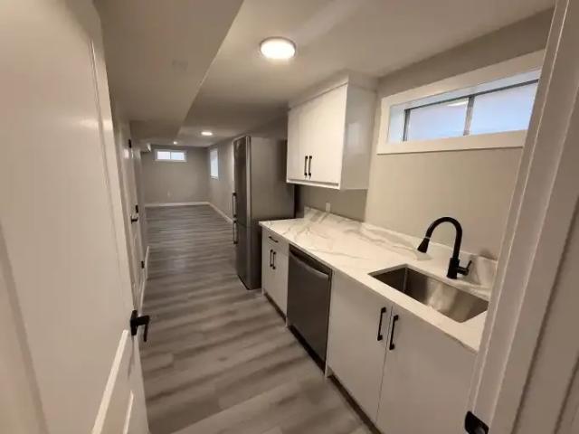 1 Bedroom Apartment Calgary AB 104181618