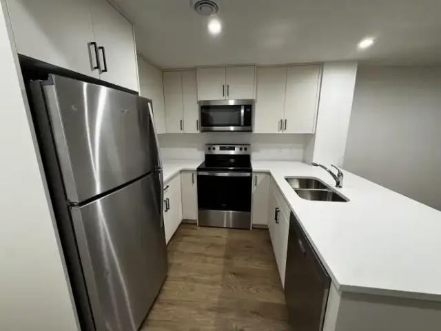 1 Bedroom Apartment Calgary AB 104181694
