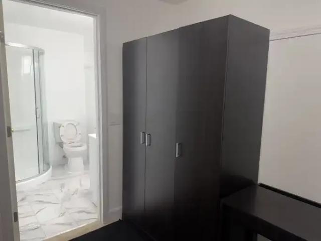 1 Bedroom Apartment Calgary AB 104181936