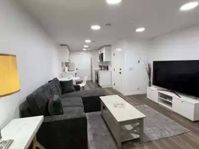1 Bedroom Apartment Calgary AB 104182741