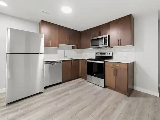 1 Bedroom Apartment Calgary AB 104257276