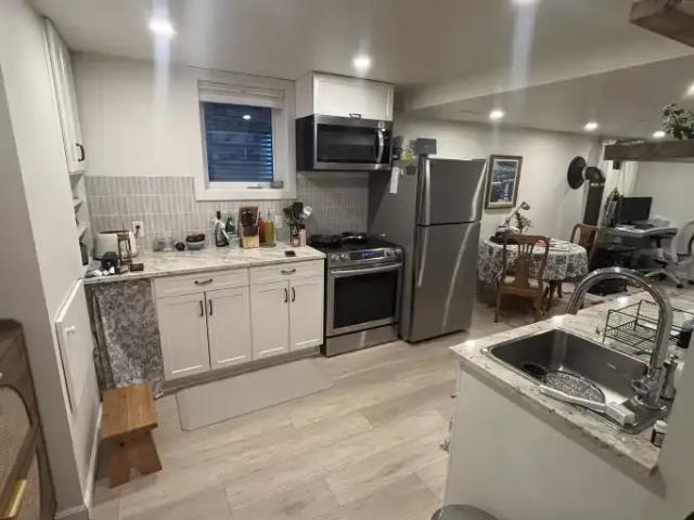 1 Bedroom Apartment Calgary AB 104257321