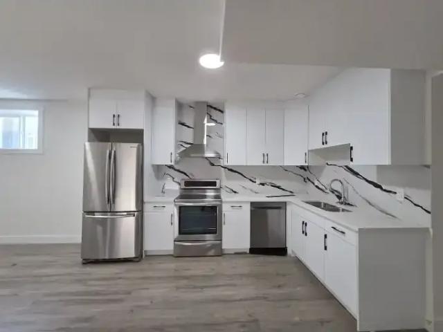1 Bedroom Apartment Calgary AB 104292196
