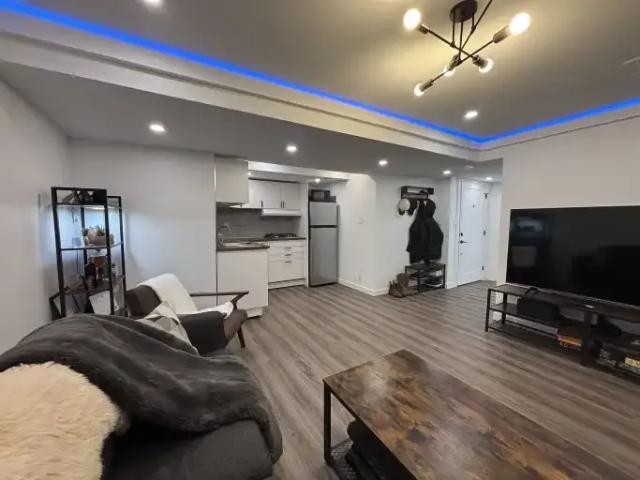1 Bedroom Apartment Calgary AB 104292218