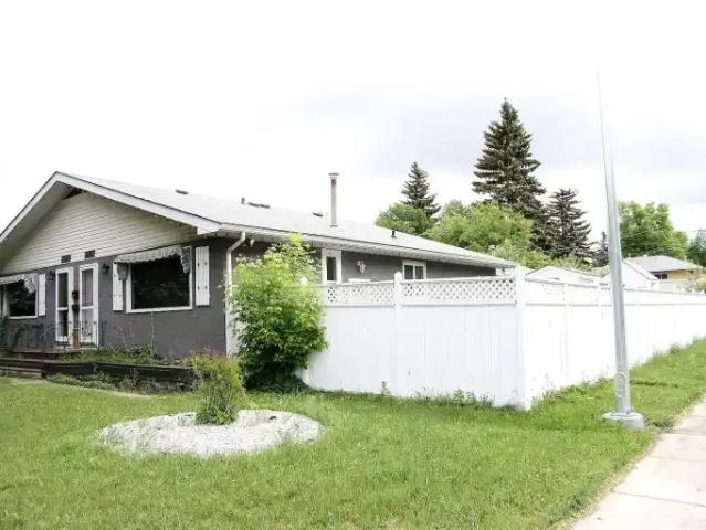 1 Bedroom Apartment Calgary AB 104292233