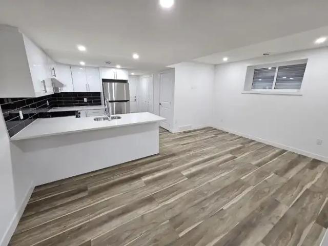 1 Bedroom Apartment Calgary AB 104292255
