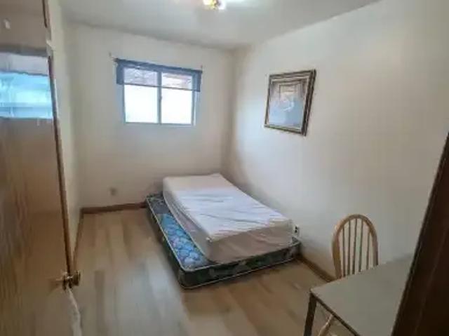1 Bedroom Apartment Calgary AB 104322326