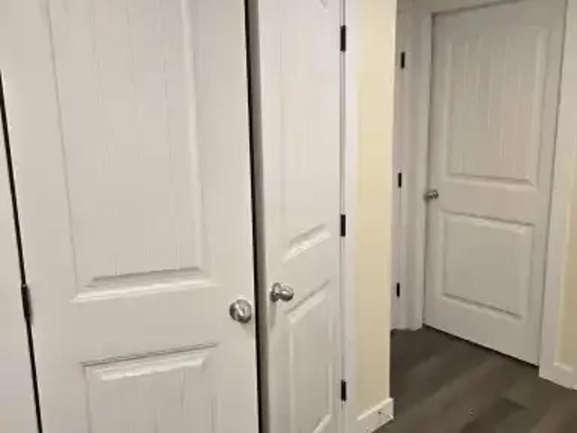 1 Bedroom Apartment Calgary AB 104362736