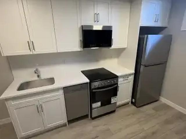 1 Bedroom Apartment Calgary AB 104433935