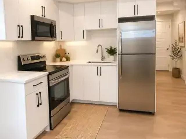 1 Bedroom Apartment Calgary AB 104470622
